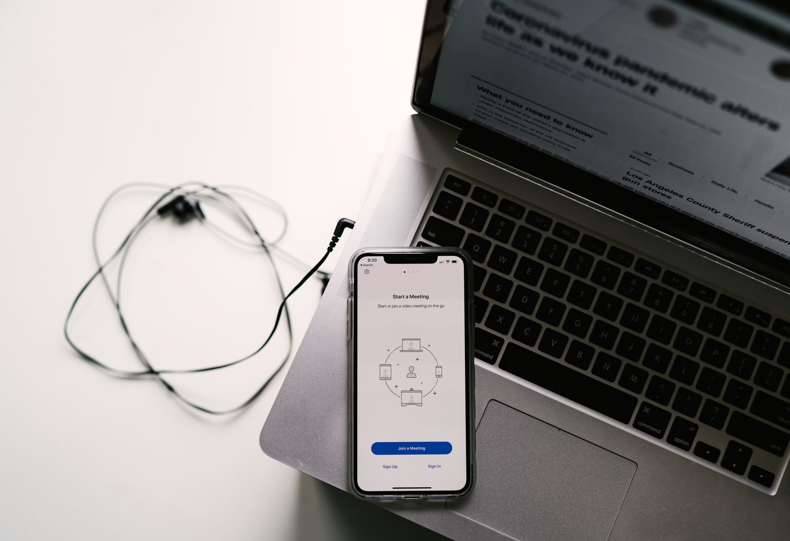 在宅ワーク 生産性を上げて自宅を快適にする12のモノ 旅行好きの大阪人ブログ